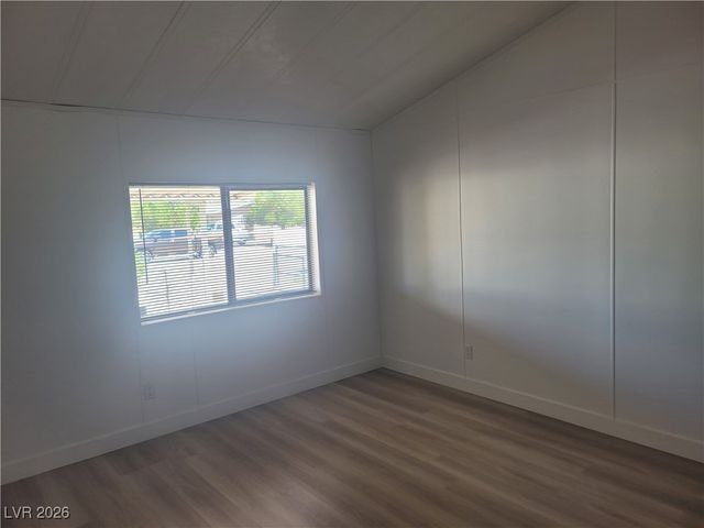 1060 Bunch Street, Pahrump, NV 89048