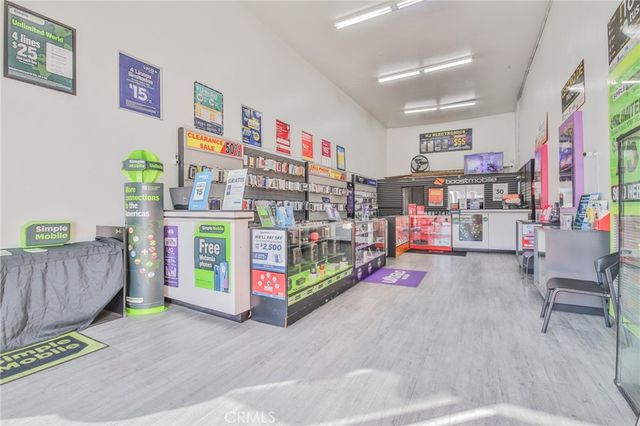 5135 Avalon, Los Angeles, CA 90011