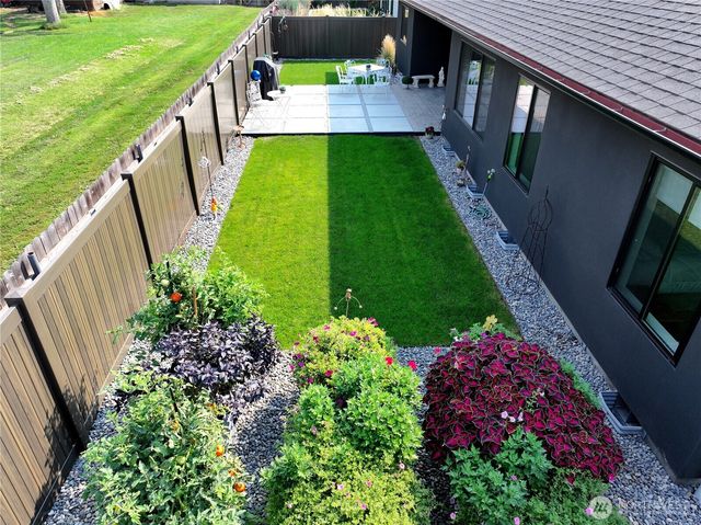 1261 Doc Bar Place, Walla Walla, WA 99362