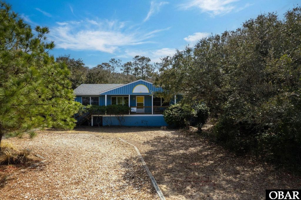 Image 2 of property listing at 15 Seventh Avenue Lot 10, Southern Shores, NC 27949