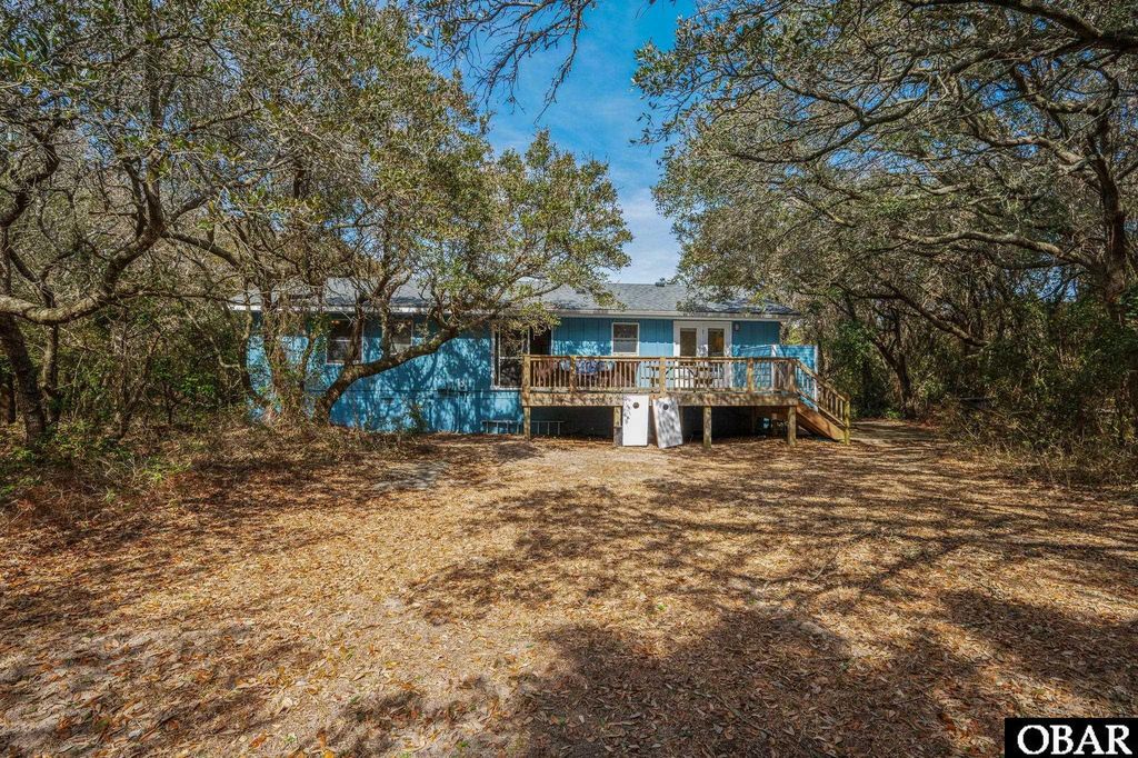 Image 33 of property listing at 15 Seventh Avenue Lot 10, Southern Shores, NC 27949