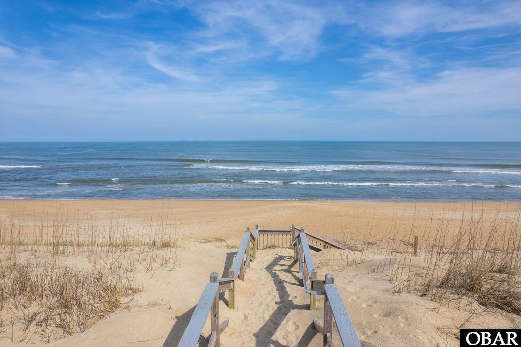 Image 38 of property listing at 15 Seventh Avenue Lot 10, Southern Shores, NC 27949