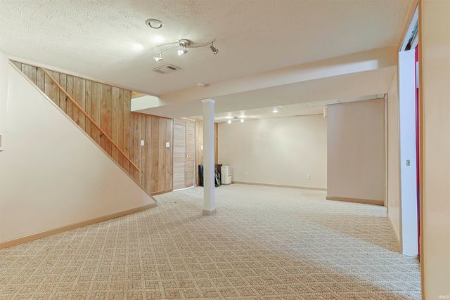 205 E Jennings Avenue, South Bend, IN 46614