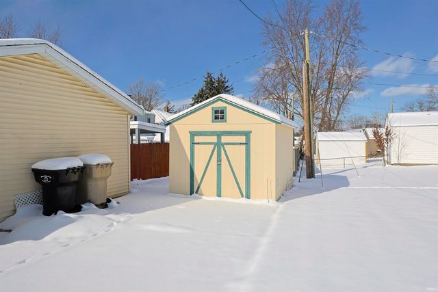 205 E Jennings Avenue, South Bend, IN 46614