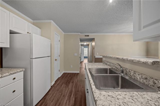 313 Mill Pond Drive, Winston-salem, NC 27106