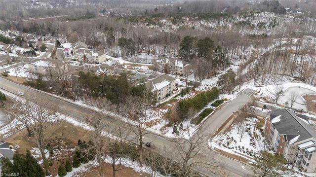 313 Mill Pond Drive, Winston-salem, NC 27106