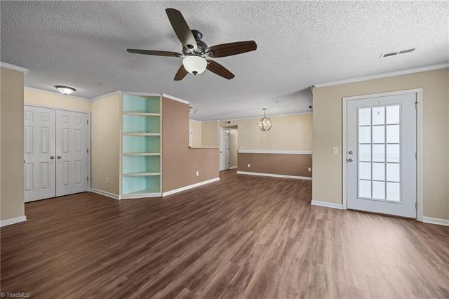 313 Mill Pond Drive, Winston-salem, NC 27106