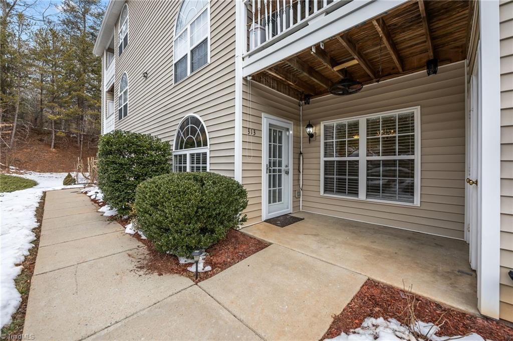 313 Mill Pond Drive, Winston-salem, NC 27106