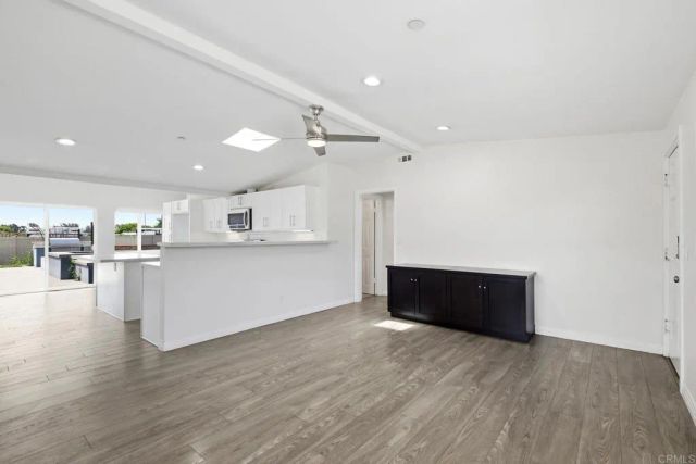 648 Cocapah Street, Vista, CA 92083