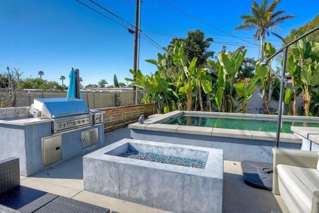 648 Cocapah Street, Vista, CA 92083