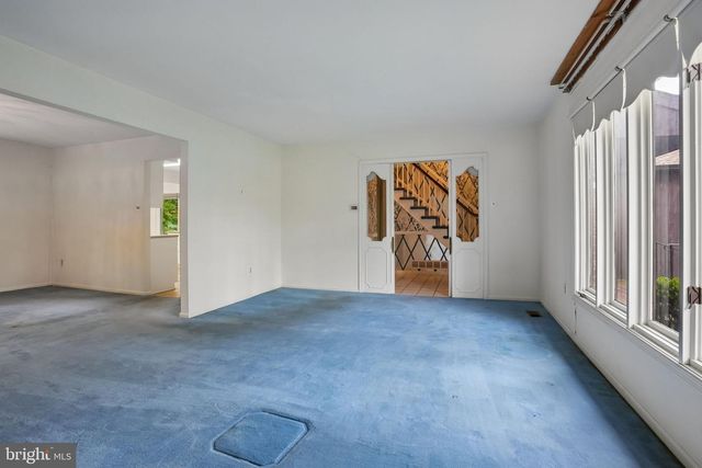 124 GREEN VALE RD, Cherry Hill, NJ 08034