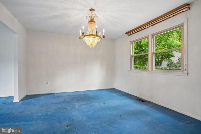 124 GREEN VALE RD, Cherry Hill, NJ 08034