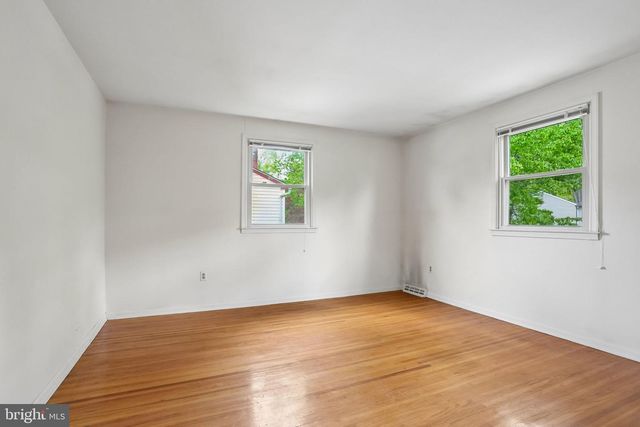 124 GREEN VALE RD, Cherry Hill, NJ 08034