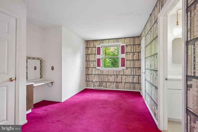 124 GREEN VALE RD, Cherry Hill, NJ 08034
