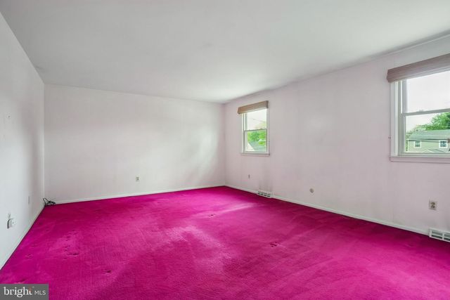 124 GREEN VALE RD, Cherry Hill, NJ 08034