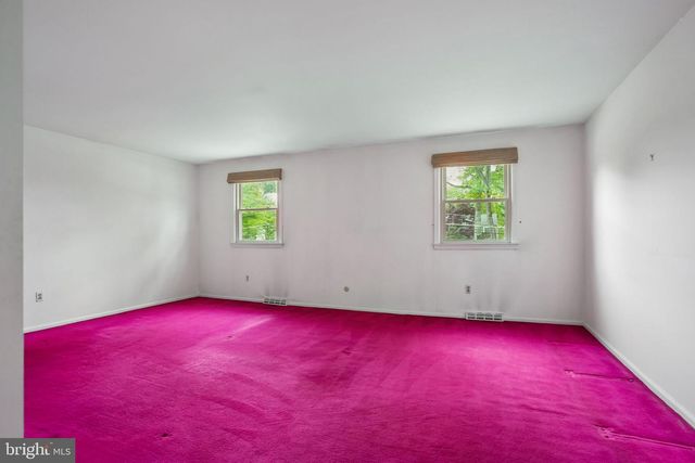 124 GREEN VALE RD, Cherry Hill, NJ 08034