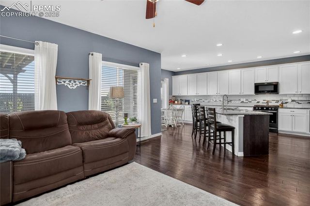 9889 Wando Drive, Colorado Springs, CO 80925