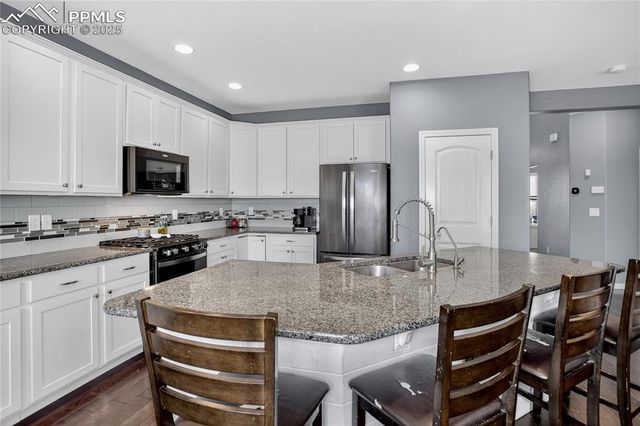 9889 Wando Drive, Colorado Springs, CO 80925