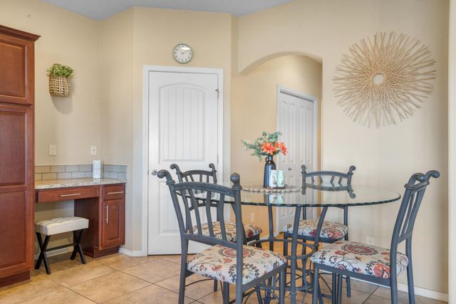 1715 Band Saw Place NW, Albuquerque, NM 87104