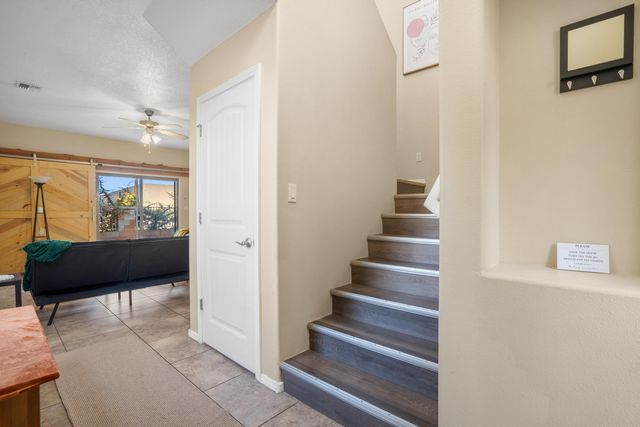 1715 Band Saw Place NW, Albuquerque, NM 87104