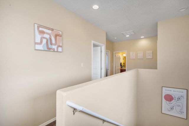 1715 Band Saw Place NW, Albuquerque, NM 87104