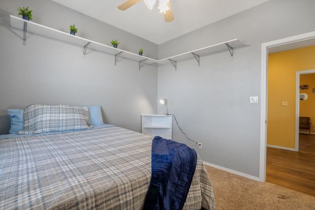 1715 Band Saw Place NW, Albuquerque, NM 87104