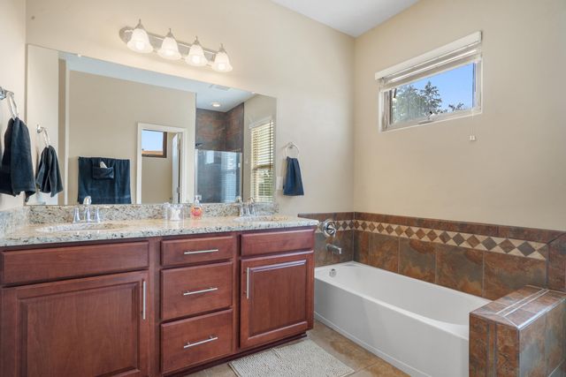 1715 Band Saw Place NW, Albuquerque, NM 87104