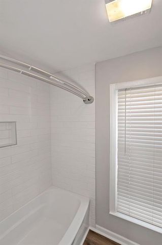 602 Abingdon Way, Atlanta, GA 30328