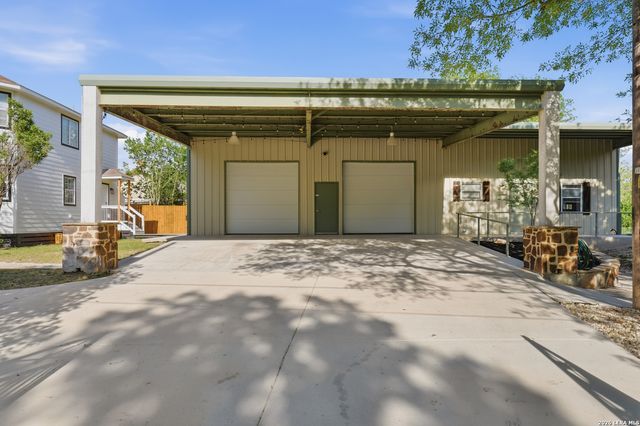 10130 Obrien, Atascosa, TX 78002
