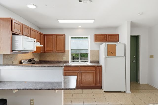 10130 Obrien, Atascosa, TX 78002