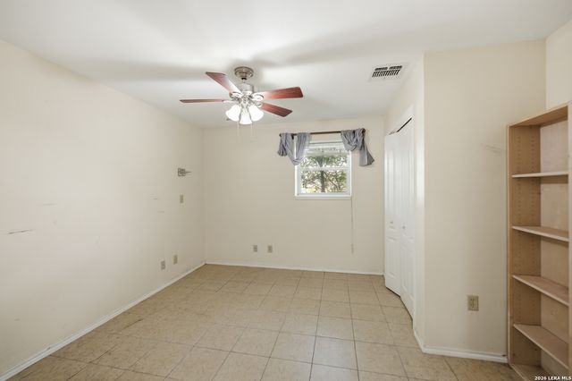 10130 Obrien, Atascosa, TX 78002