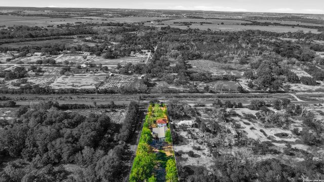 10130 Obrien, Atascosa, TX 78002