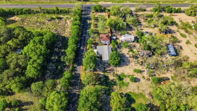 10130 Obrien, Atascosa, TX 78002