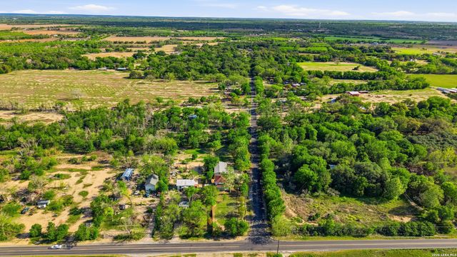 10130 Obrien, Atascosa, TX 78002