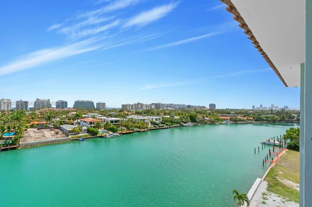 9341 E Bay Harbor Dr PH-B, Bay Harbor Islands, FL 33154