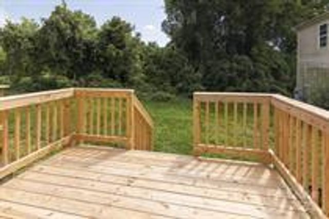 215 Ross Avenue, Charlotte, NC 28208