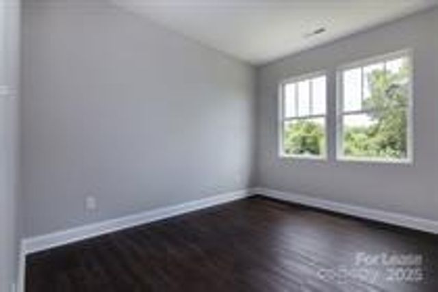 215 Ross Avenue, Charlotte, NC 28208