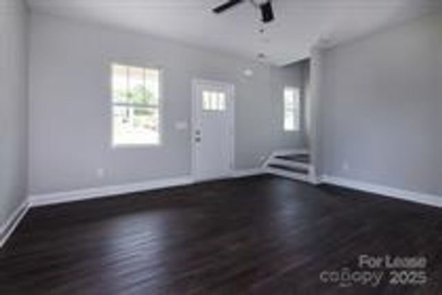 215 Ross Avenue, Charlotte, NC 28208