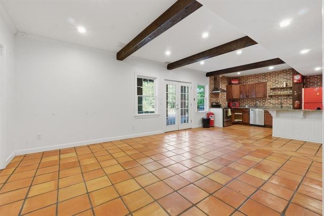 41 Kenmare Hall NE, Atlanta, GA 30324