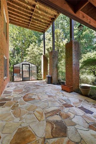 41 Kenmare Hall NE, Atlanta, GA 30324