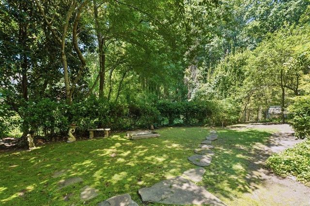 41 Kenmare Hall NE, Atlanta, GA 30324