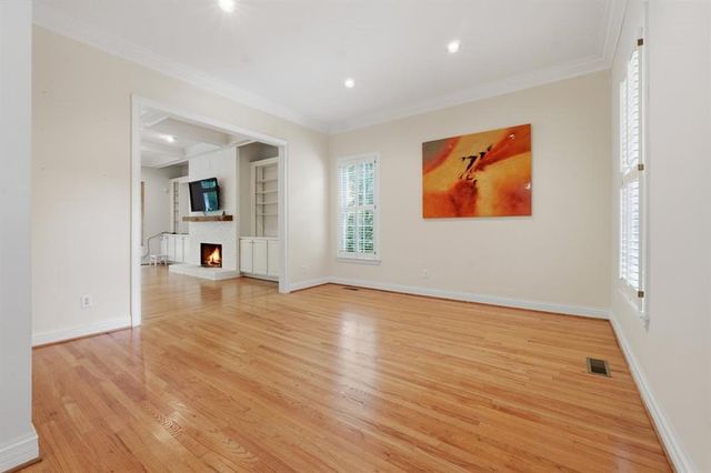 41 Kenmare Hall NE, Atlanta, GA 30324