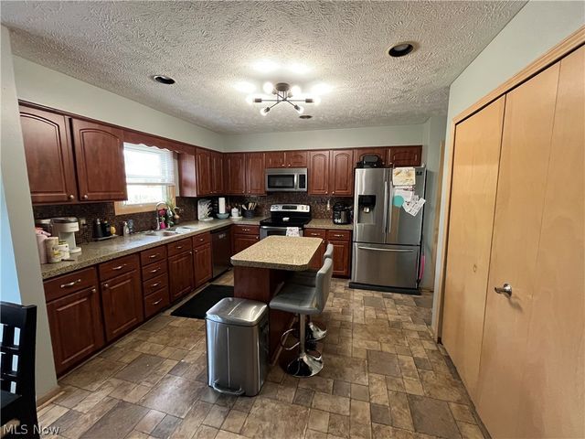 26410 Forbes Road, Oakwood Village, OH 44146