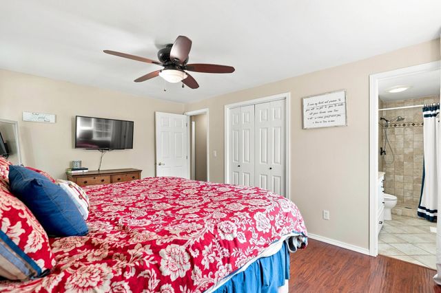 15025 N Little Spokane Dr, Spokane, WA 99208