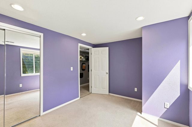 15025 N Little Spokane Dr, Spokane, WA 99208
