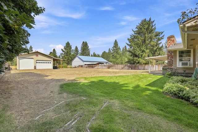 15025 N Little Spokane Dr, Spokane, WA 99208