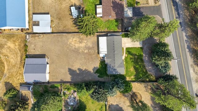 15025 N Little Spokane Dr, Spokane, WA 99208