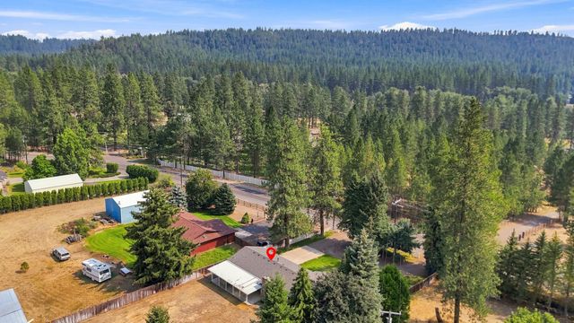 15025 N Little Spokane Dr, Spokane, WA 99208