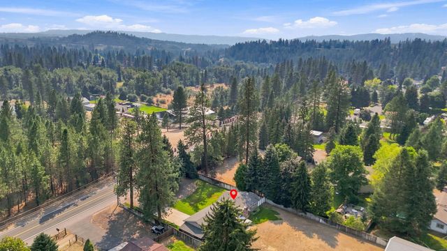 15025 N Little Spokane Dr, Spokane, WA 99208
