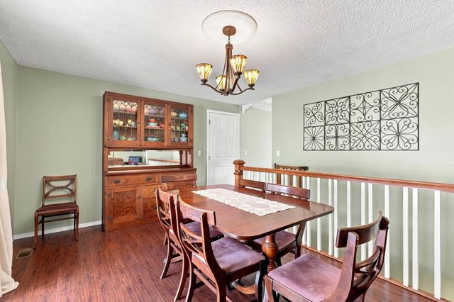 15025 N Little Spokane Dr, Spokane, WA 99208